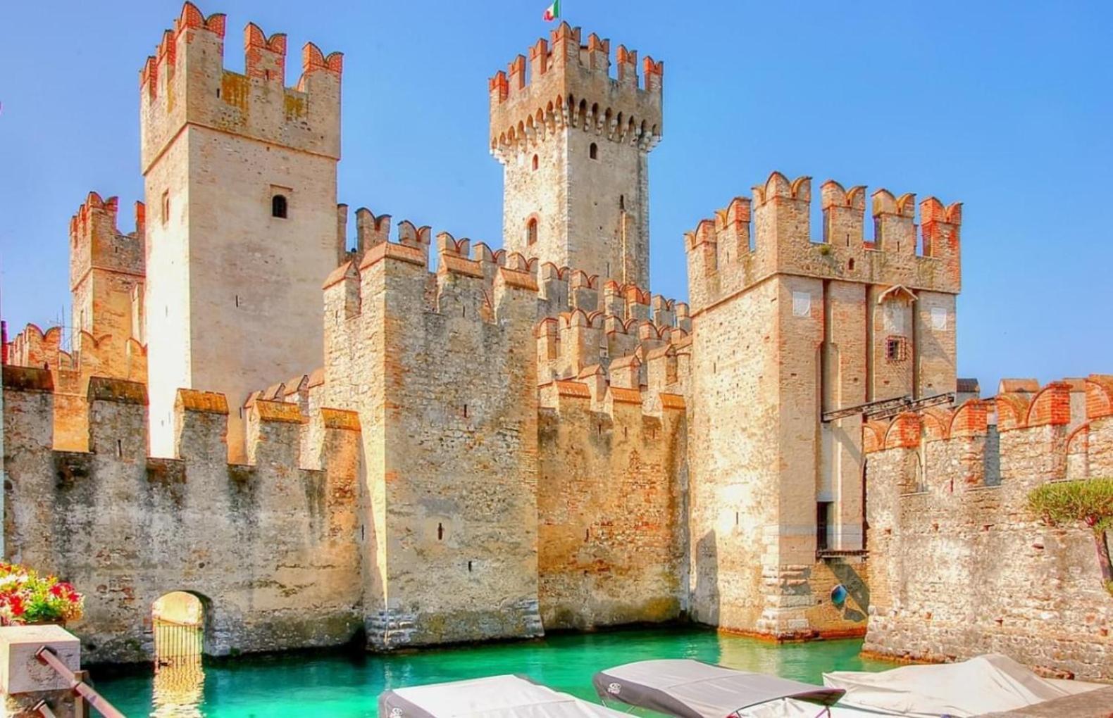 Artemide Apartment - A Soli 150M Dal Lago Di Garda Sirmione Zewnętrze zdjęcie