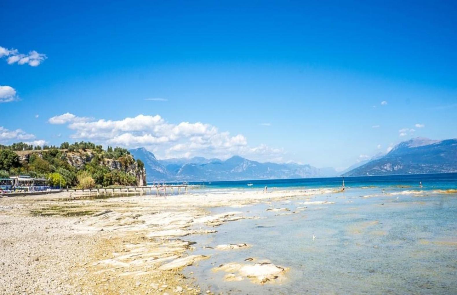 Artemide Apartment - A Soli 150M Dal Lago Di Garda Sirmione Zewnętrze zdjęcie
