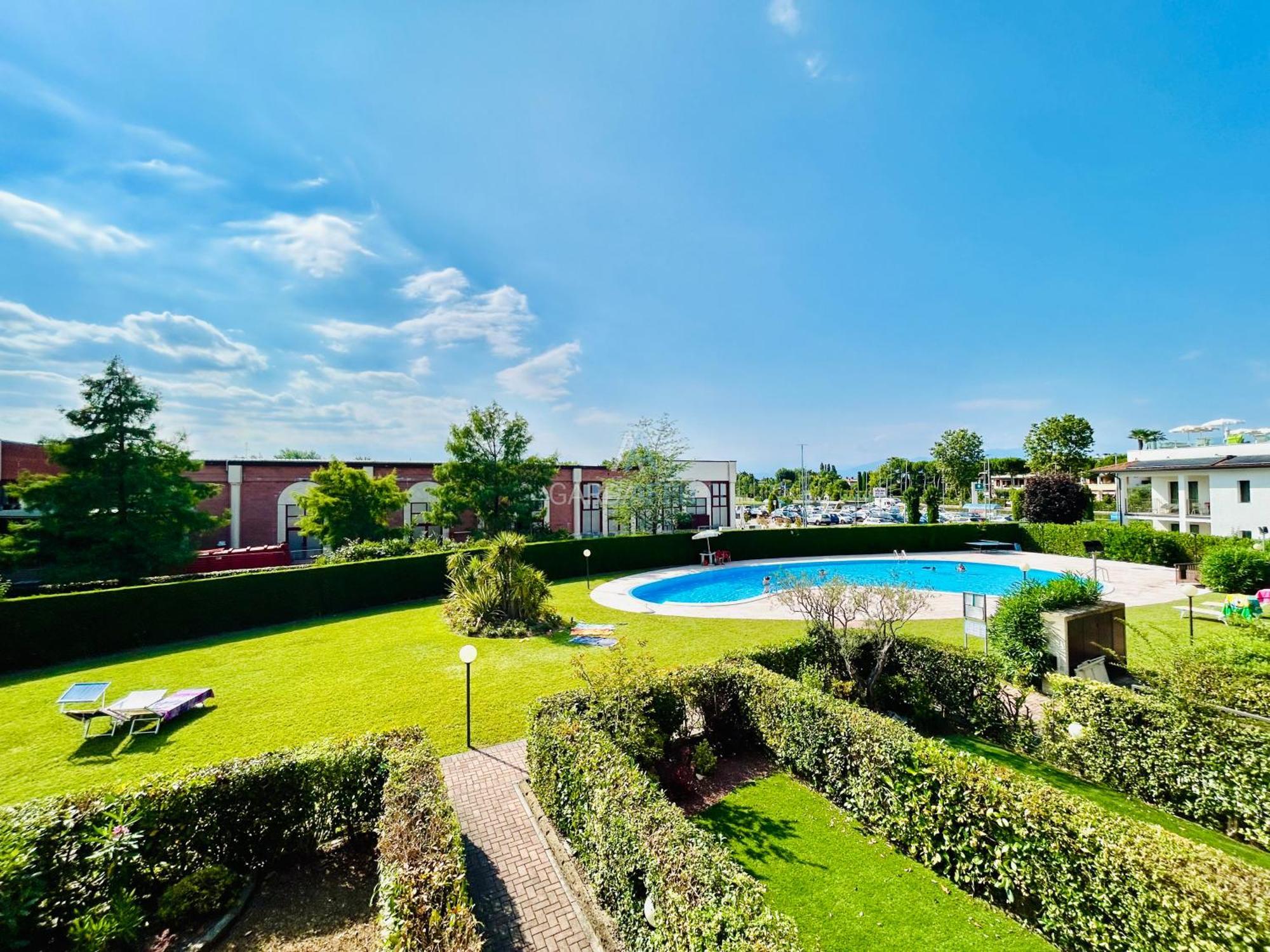 Artemide Apartment - A Soli 150M Dal Lago Di Garda Sirmione Zewnętrze zdjęcie