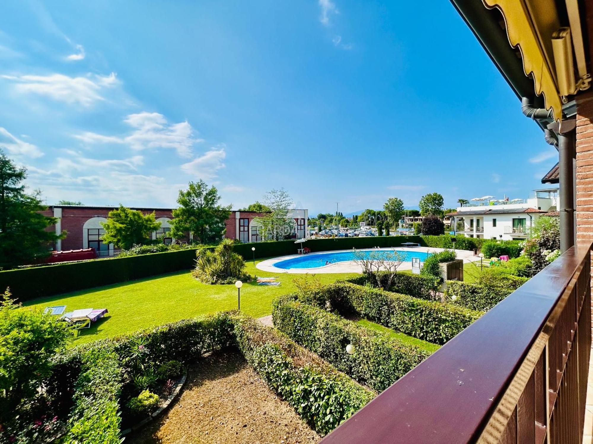 Artemide Apartment - A Soli 150M Dal Lago Di Garda Sirmione Zewnętrze zdjęcie